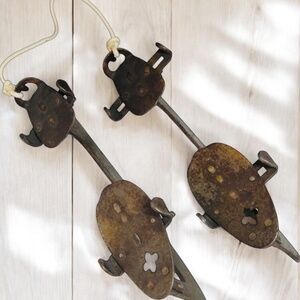 The Samuel Winslow Skate MFG. CO Antique 1900s Steel Ice Skates USA Made Size 10